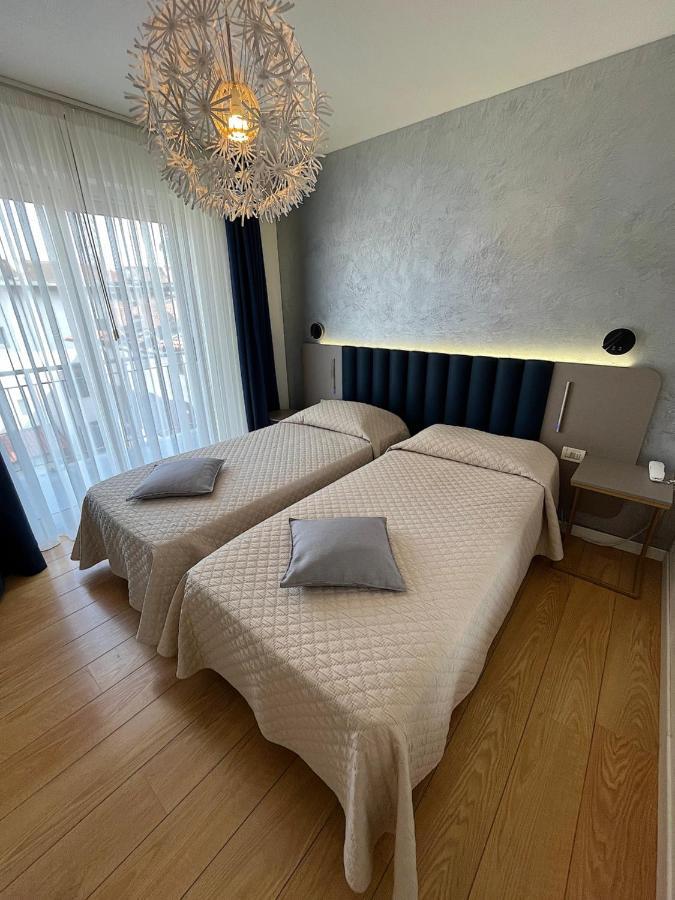 Hotel Regina Grado Bagian luar foto