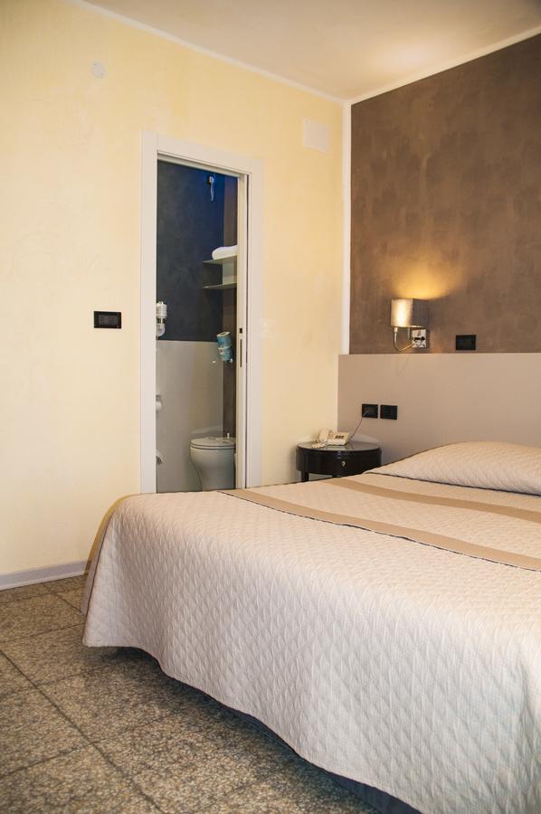Hotel Regina Grado Bagian luar foto