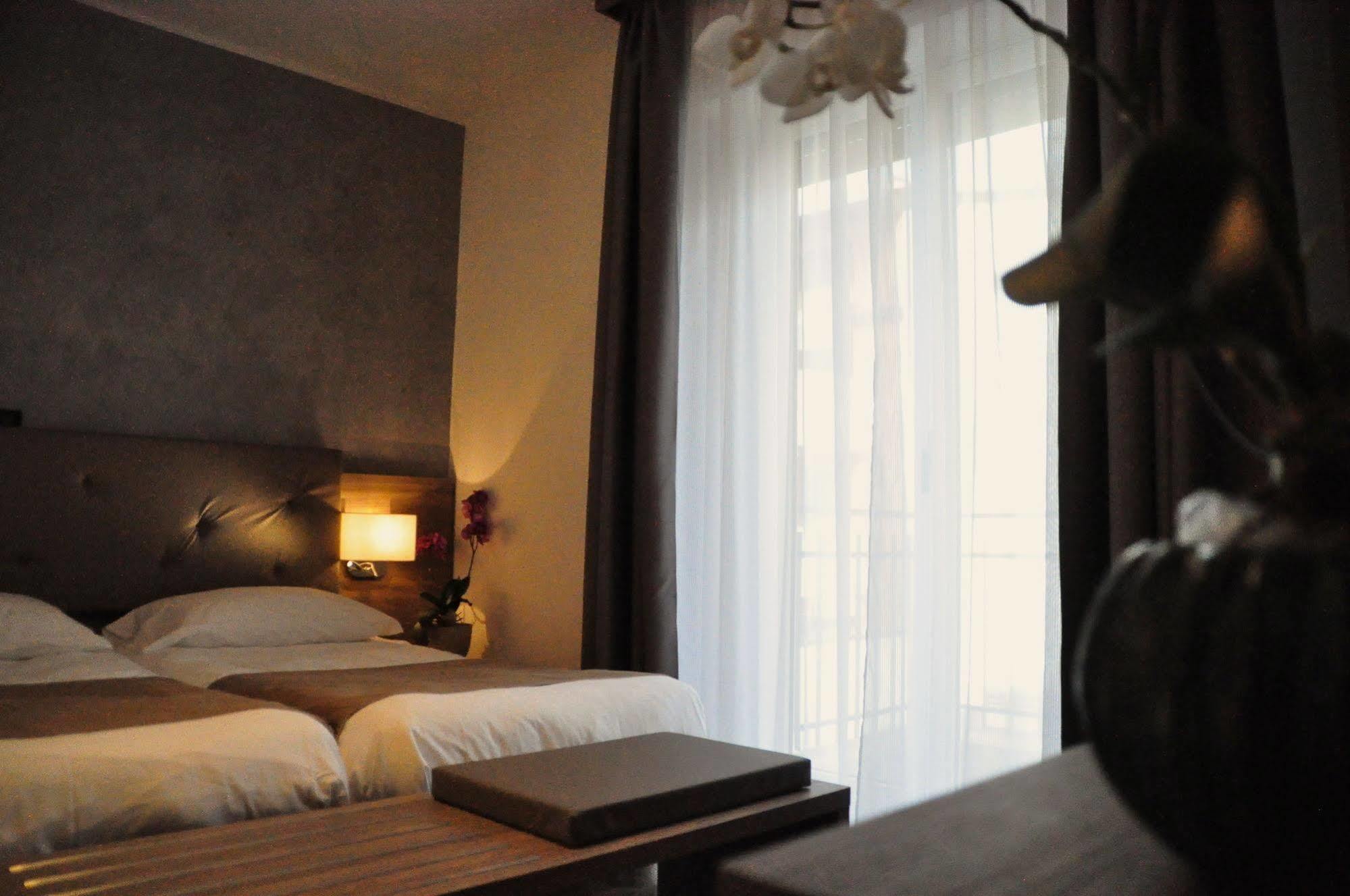 Hotel Regina Grado Bagian luar foto