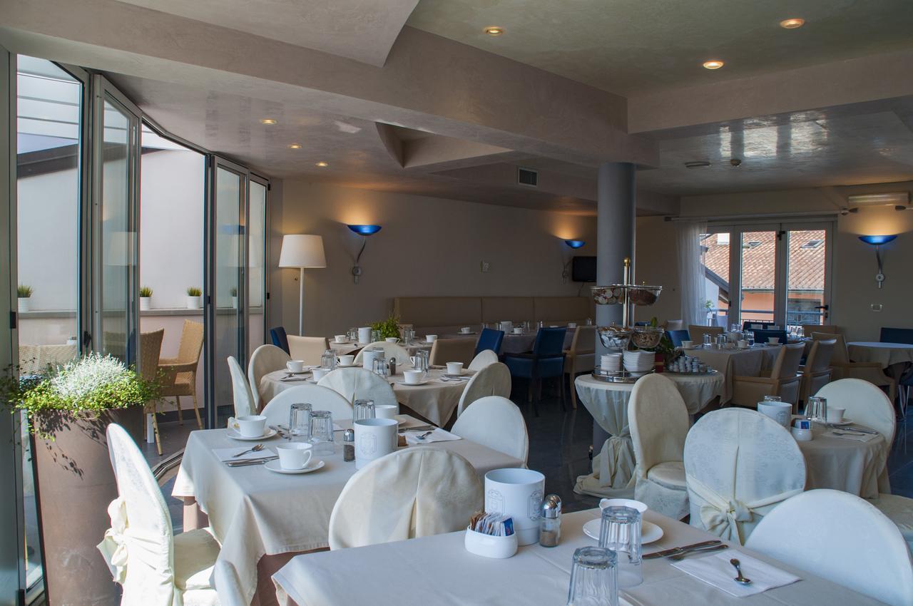 Hotel Regina Grado Bagian luar foto